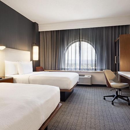 Courtyard By Marriott Baldwin Park Hotel Bagian luar foto
