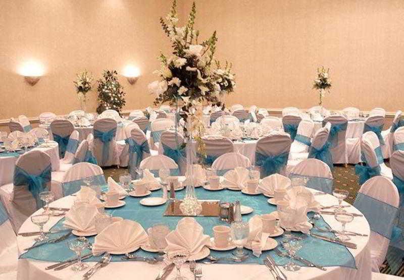 Courtyard By Marriott Baldwin Park Hotel Bagian luar foto
