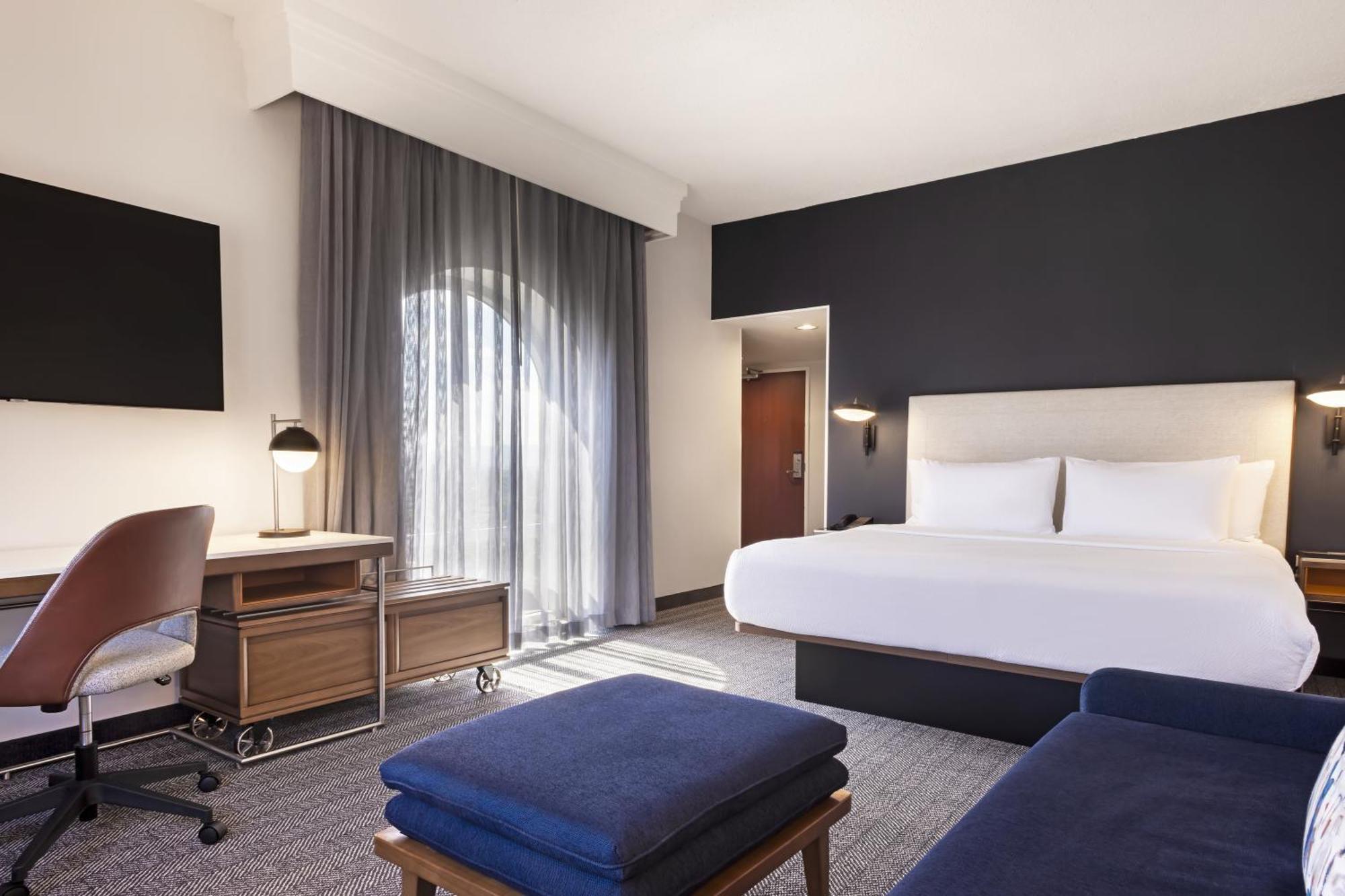 Courtyard By Marriott Baldwin Park Hotel Bagian luar foto