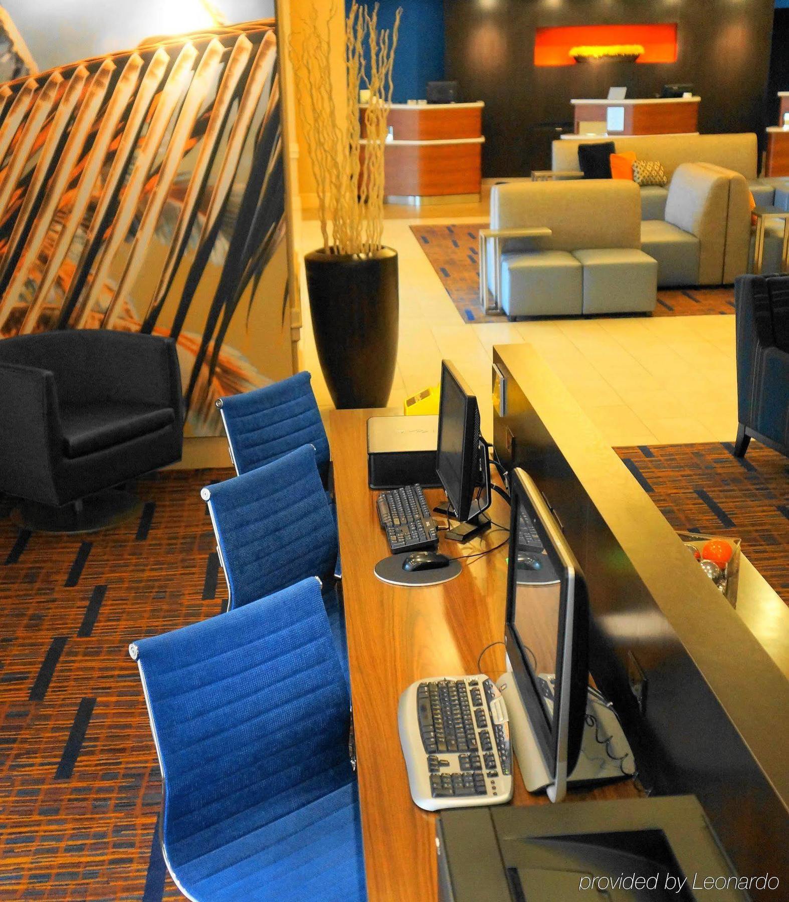 Courtyard By Marriott Baldwin Park Hotel Bagian luar foto